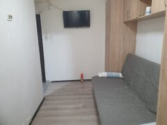 Berceni, Piata Sudului, Resita